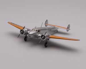 Image: model airplane: Lockheed Model 10-E Electra
