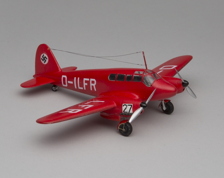 Image: model airplane: Siebel Fh-104 Hallore