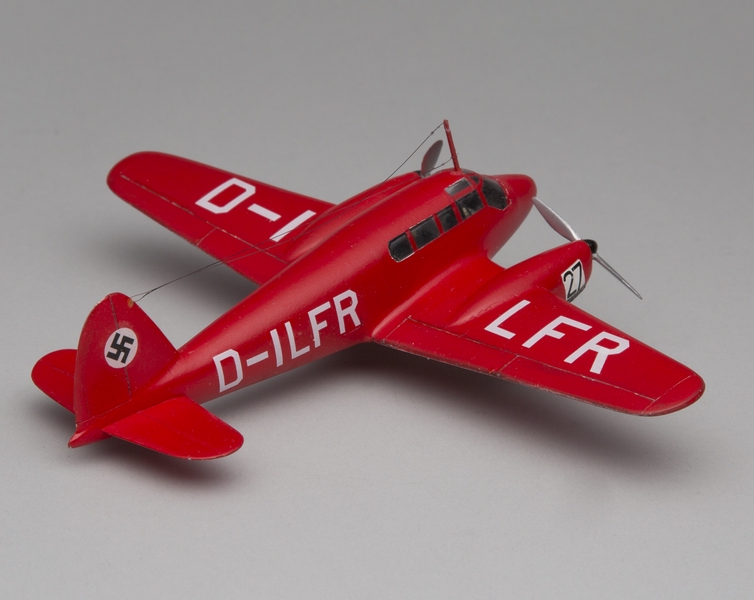 Image: model airplane: Siebel Fh-104 Hallore