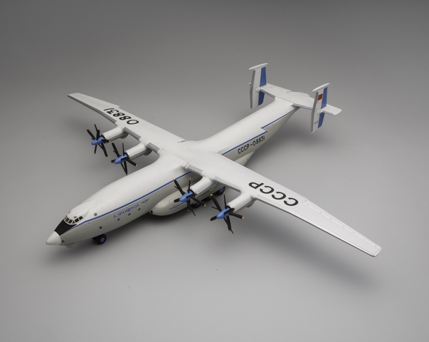 Model airplane: Aeroflot Soviet Airlines, Antonov An-22