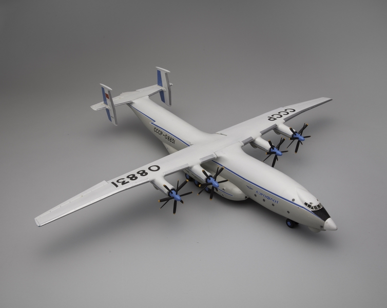 Image: model airplane: Aeroflot Soviet Airlines, Antonov An-22