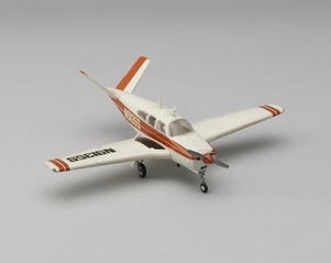 Image: model airplane: Beechcraft Bonanza V35 