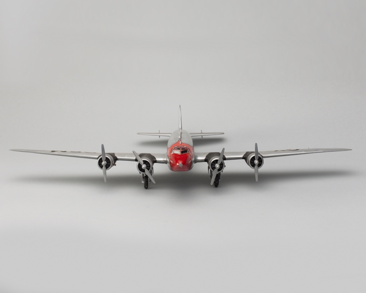 Image: model airplane: Danish Air Lines (Scandinavian Airline System), Focke-Wulf Fw 200 Kondor