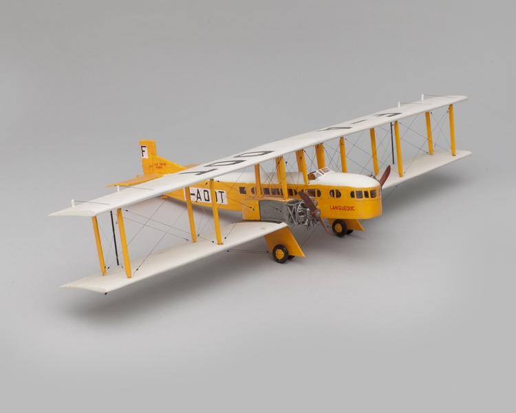 Image: model airplane: Air Union, Farman F.60 Goliath
