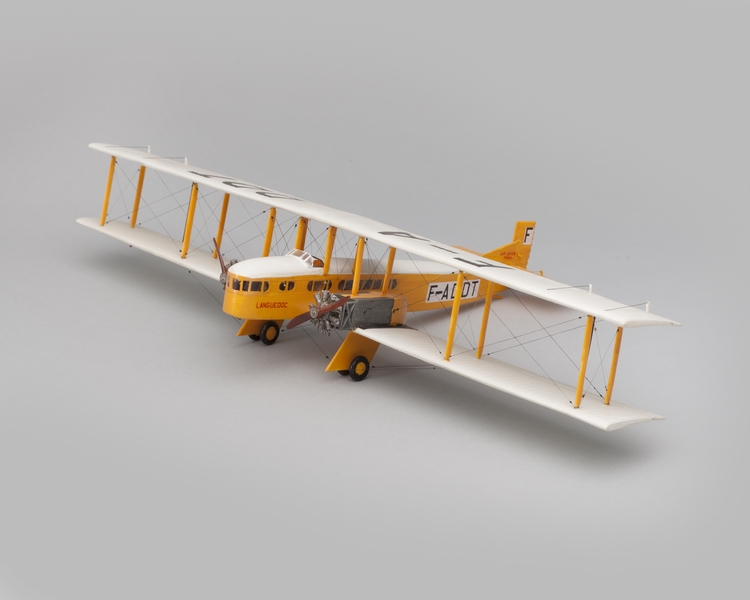 Image: model airplane: Air Union, Farman F.60 Goliath