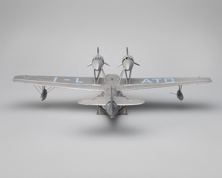 Image: model airplane: Ala Littoria, Macchi M.C.94