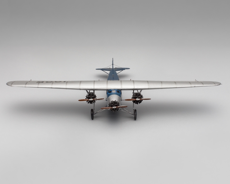 Image: model airplane: Fokker F.VIIB-3m Southern Cross