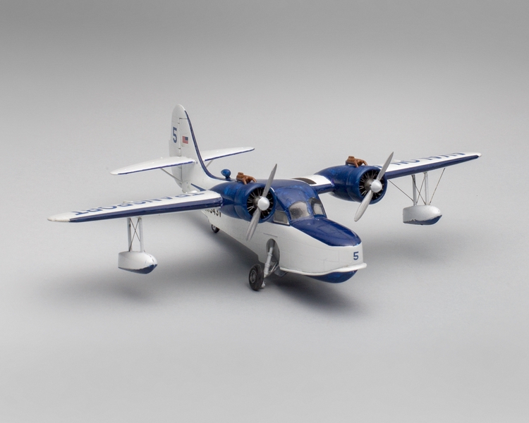 Image: model airplane: Avalon Air Transport; Grumman G-21 Goose