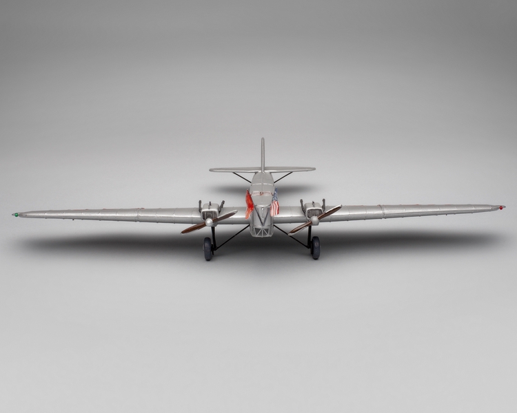 Image: model airplane: Tupolev ANT-4 Land of the Soviets