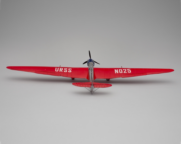 Image: model airplane: Tupolev ANT-25 (No. 1)