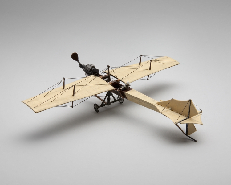 Image: model airplane: Antoinette VII