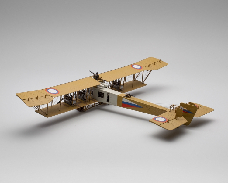 Image: model airplane: Sikorsky S-23 Il’ya Muromets