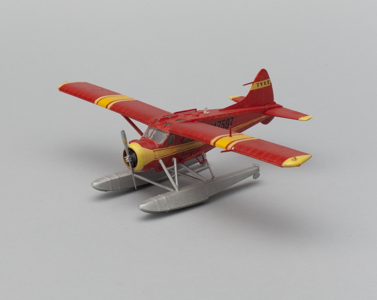 Image: model airplane: de Havilland Canada DHC-2 Beaver