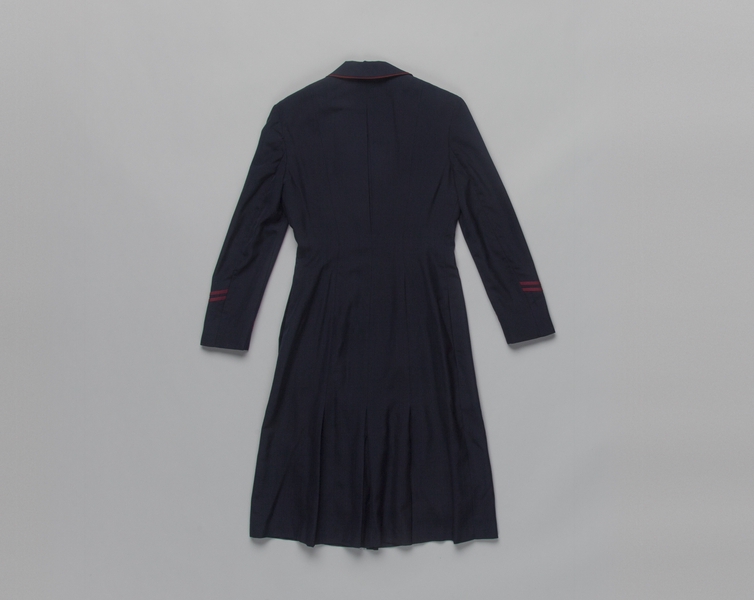 Image: flight attendant dress: United Airlines