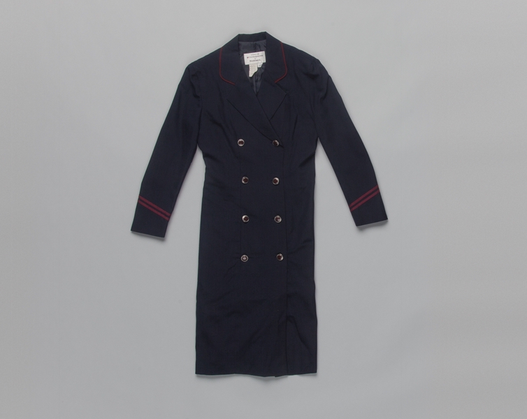 Image: flight attendant dress: United Airlines