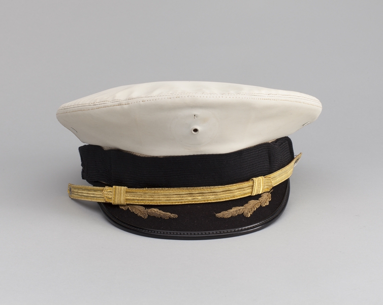 Image: flight officer cap: Pan American World Airways