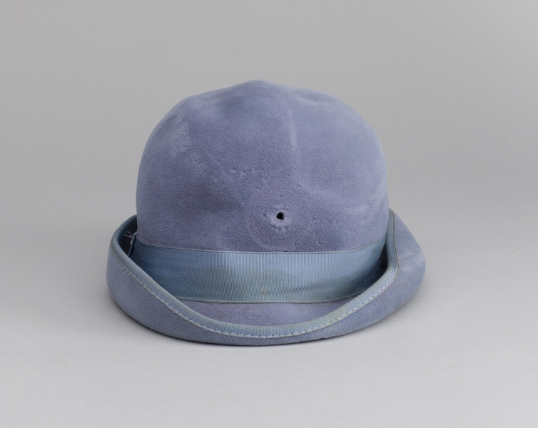 Image: stewardess hat: Pan American World Airways