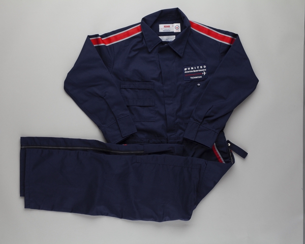 Maintenance crew coveralls: United Airlines