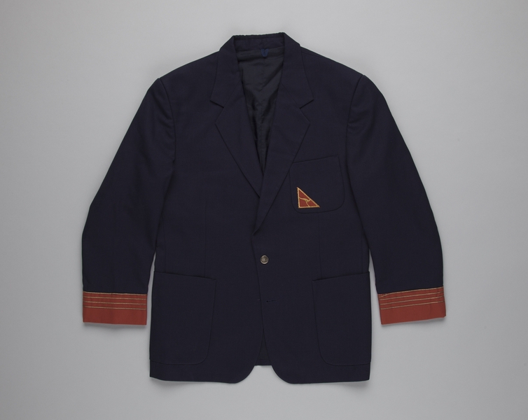 Image: flight service director jacket (male): Qantas Airways