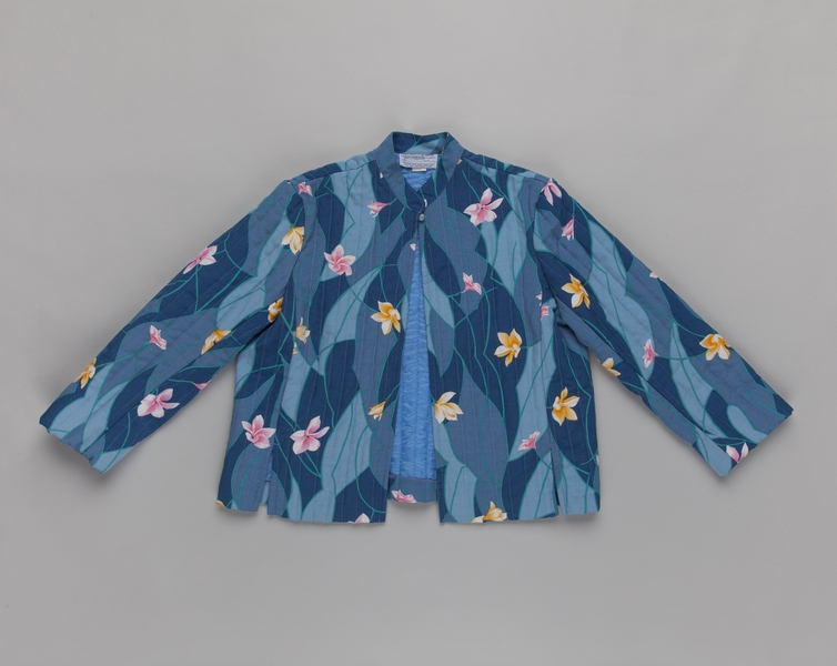 Image: flight attendant jacket: United Airlines, Hawai’i service