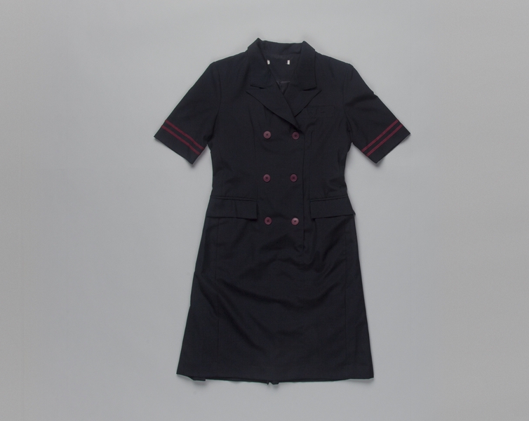 Image: flight attendant dress: TWA (Trans World Airlines)