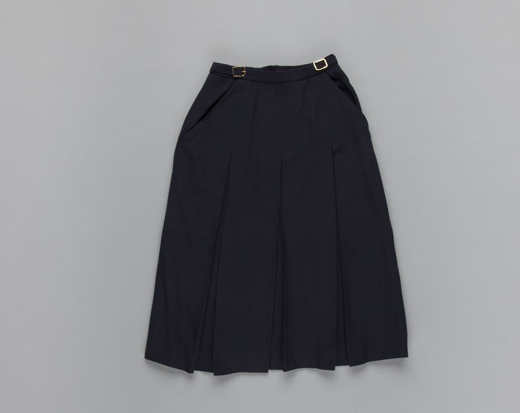 Image: flight attendant skirt: UTA (Union de Transports Aériens)