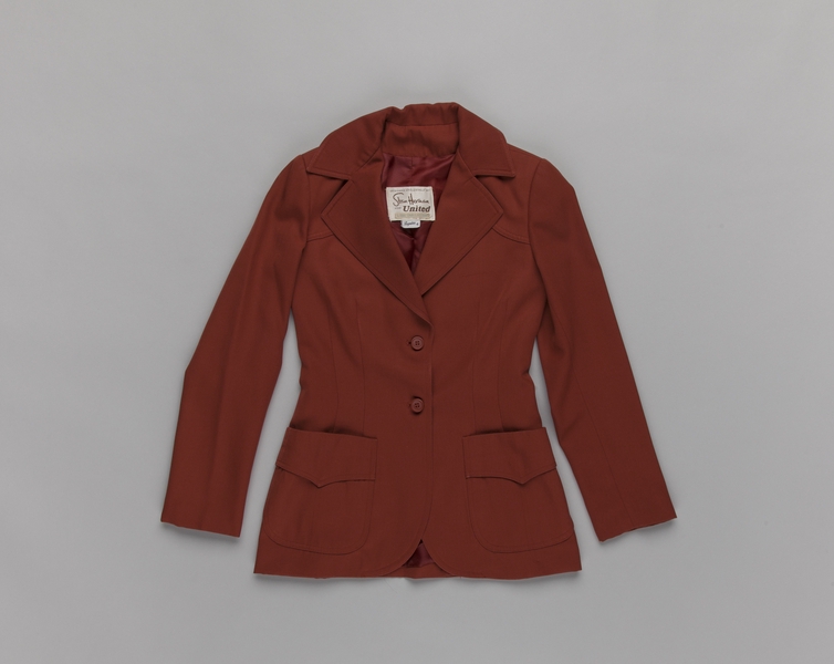 Image: flight attendant jacket: United Airlines