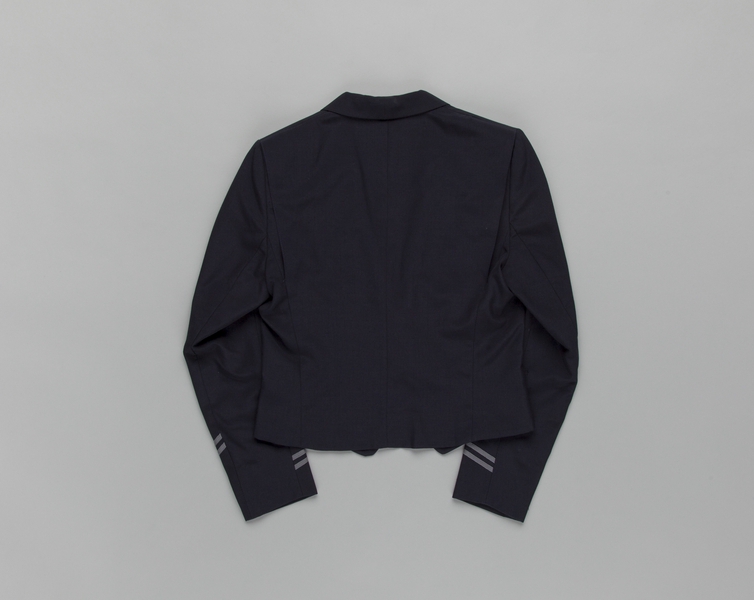 Image: flight attendant serving jacket: United Airlines