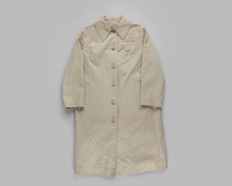 Image: air hostess coat: TWA (Trans World Airlines), "Green Summer"