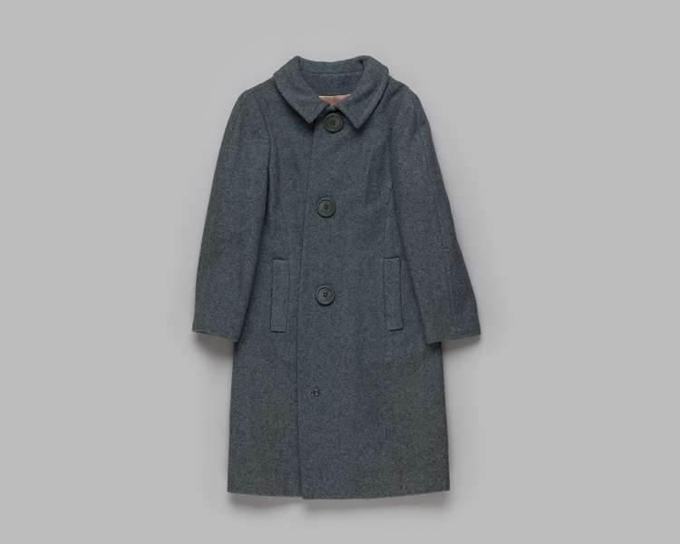 Image: air hostess coat: TWA (Trans World Airlines), winter