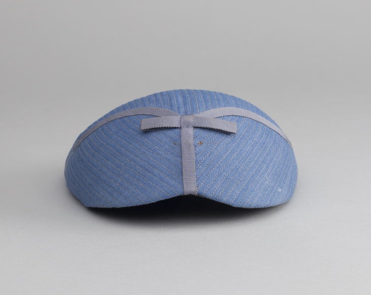 Image: stewardess hat: United Air Lines