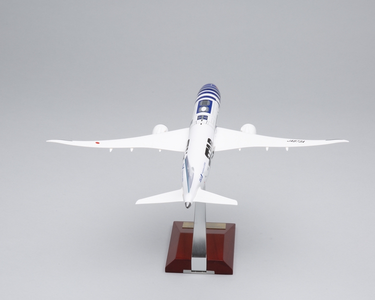 Image: model airplane: ANA (All Nippon Airways), Boeing 787-9