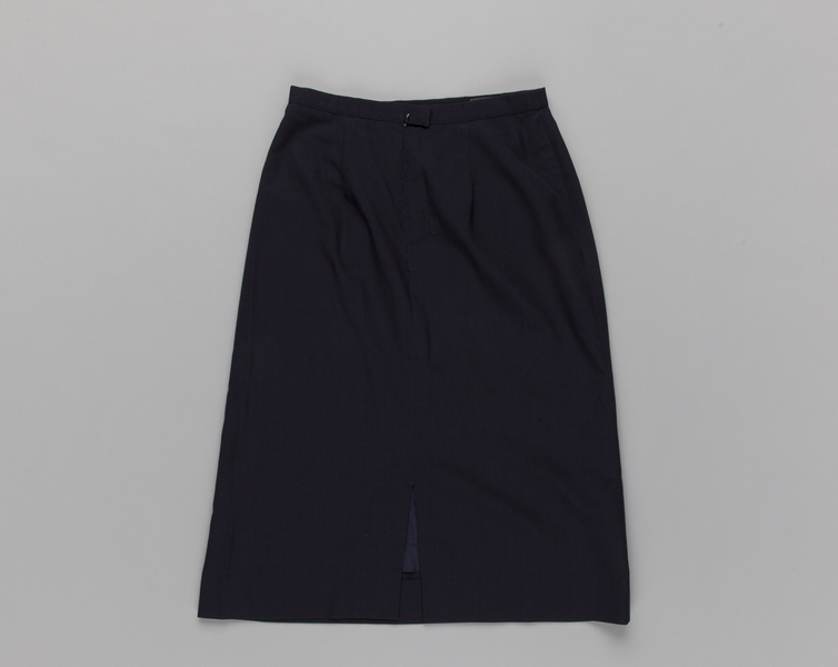 Image: flight attendant skirt: Delta Air Lines