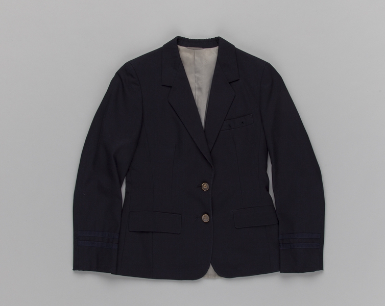 Image: flight attendant jacket: Delta Air Lines