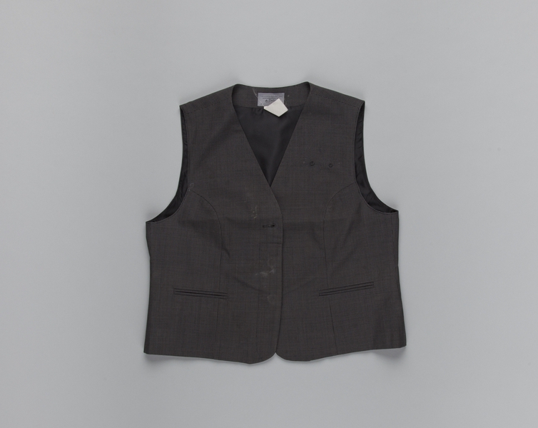 Image: flight attendant vest: Delta Air Lines