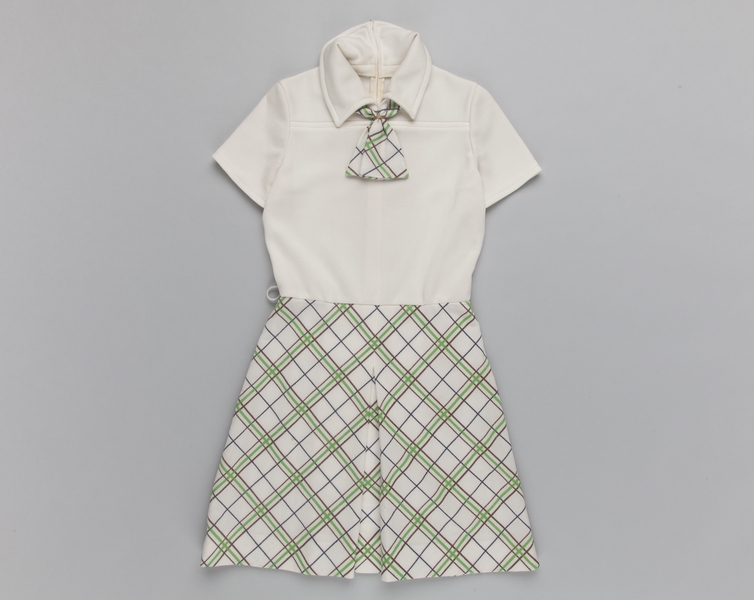 Image: air hostess dress: TWA (Trans World Airlines), summer