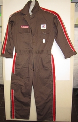 Image: mechanic coveralls: United Airlines