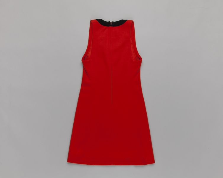 Image: stewardess dress: United Air Lines