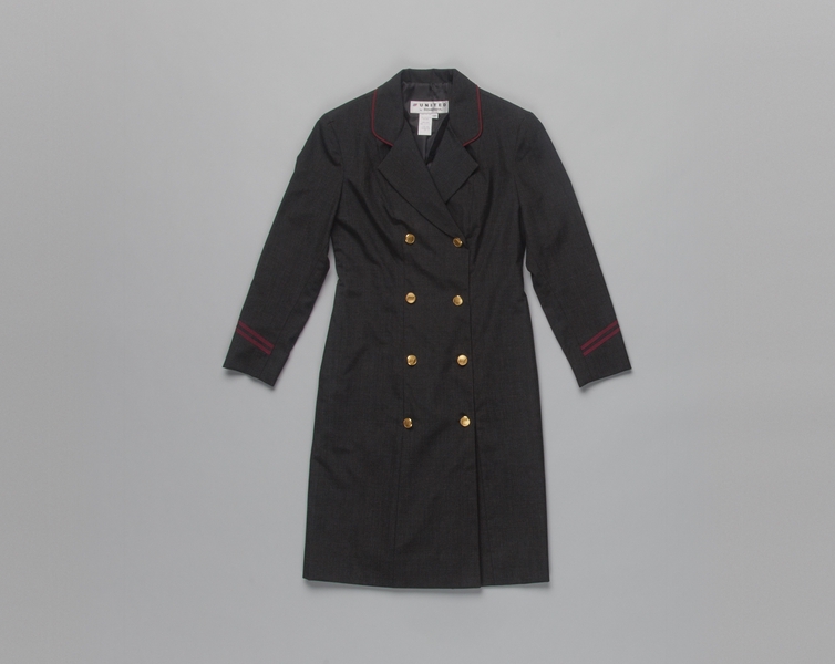 Image: flight attendant dress: United Airlines