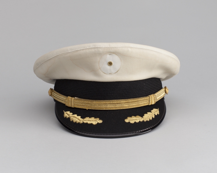 Image: flight officer cap: Pan American World Airways