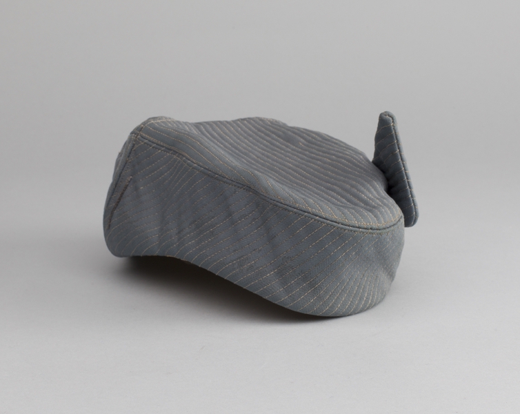 Image: stewardess hat: Pan American World Airways