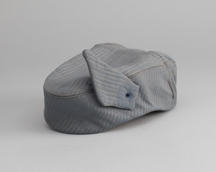 Image: stewardess hat: Pan American World Airways