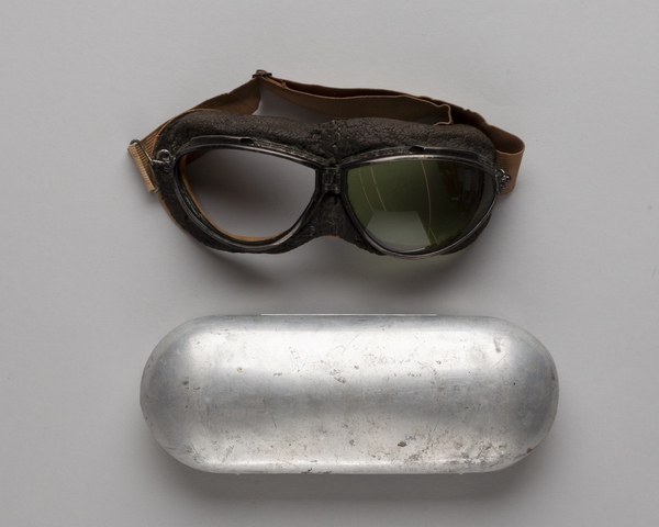 Aviator’s goggles with case: William “Willie” Wong