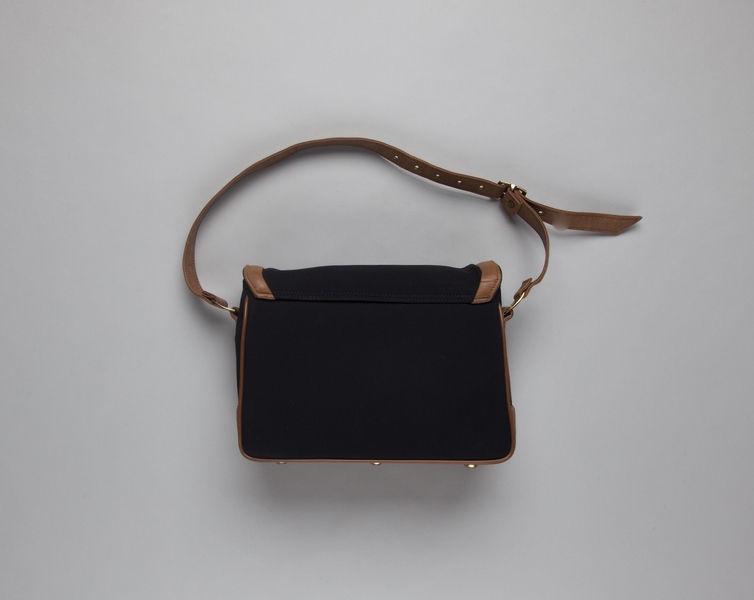 Image: flight attendant handbag: Pan American World Airways