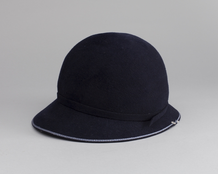 Image: flight attendant hat: Pan American World Airways