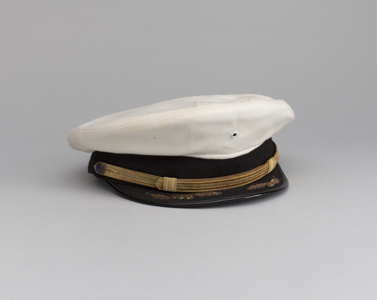 Image: flight officer cap: Pan American World Airways