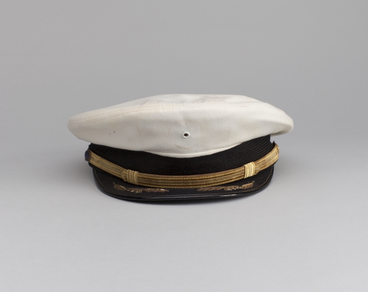 Image: flight officer cap: Pan American World Airways