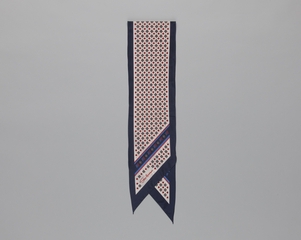 Image: flight attendant scarf: United Airlines