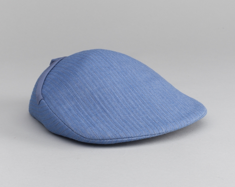 Image: stewardess hat: United Air Lines