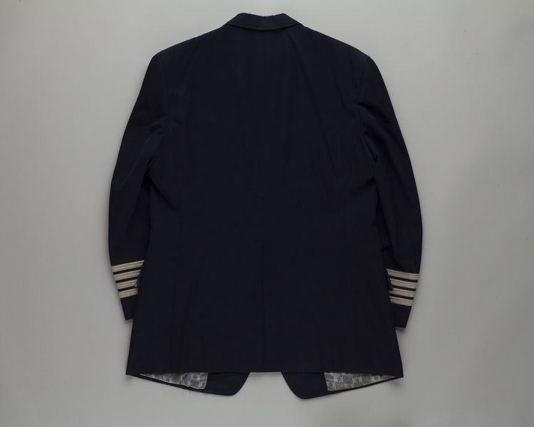 Image: flight officer jacket: American Airlines
